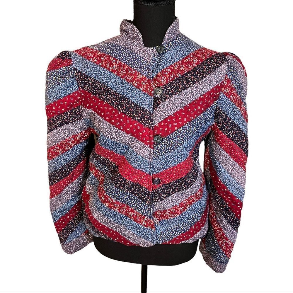 Vintage Handmade Cottage Core Quilted Jacket Medium Red Blue